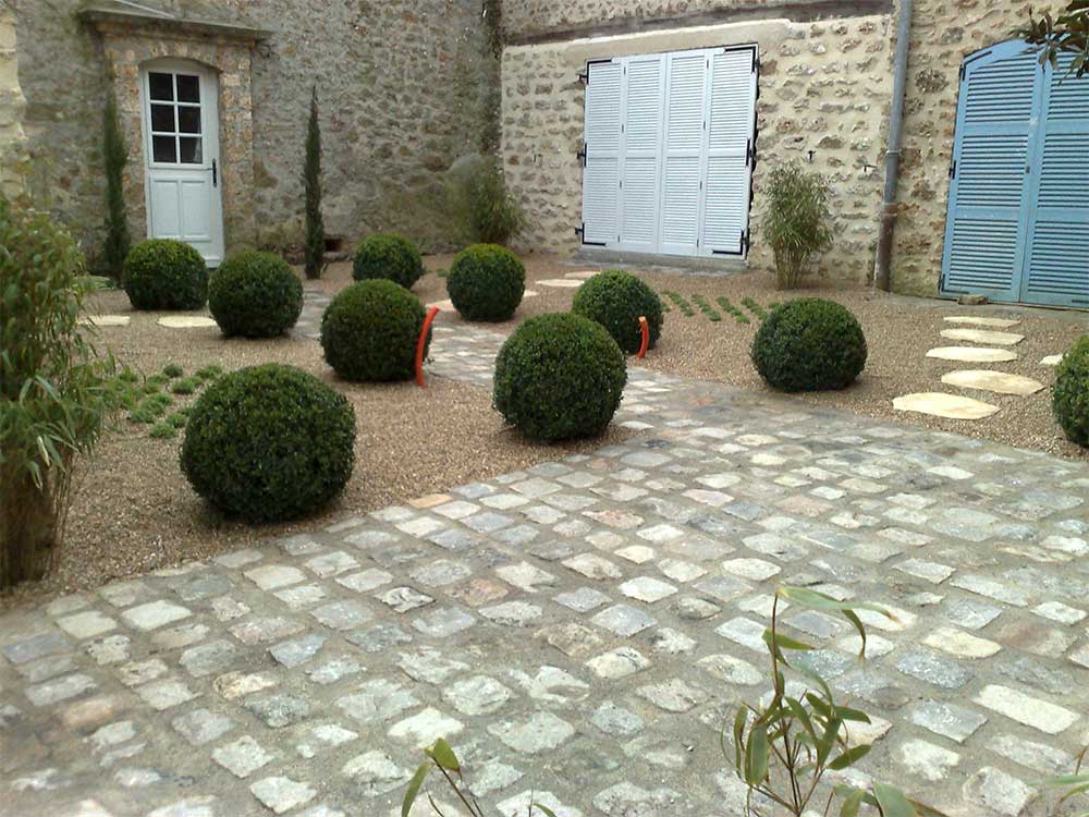 pavage d'allée - barrière de jardin garches